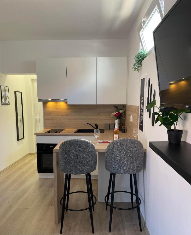 קאלי Apartman S M4 With The View מראה חיצוני תמונה